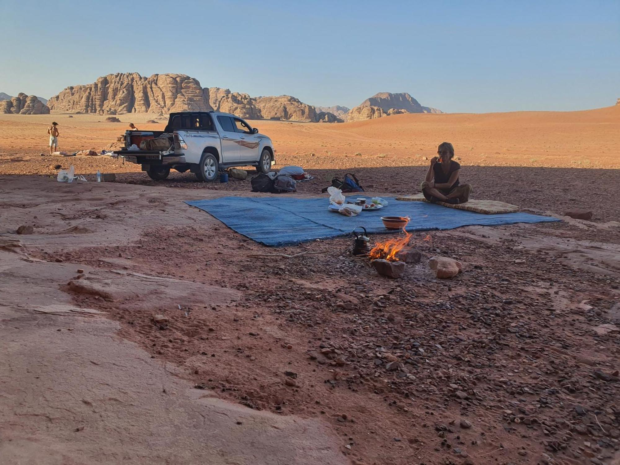 Bedouin Family Camp Hotell Wadi Rum Exteriör bild